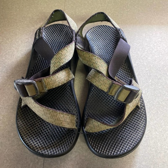 Chacos Green Outdoor Hiking Beachy Athletic Preppy Camping Swim Boating … - Picture 1 of 6